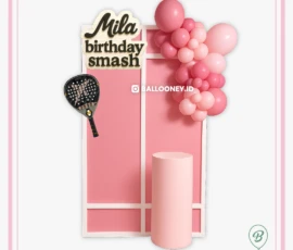 dekorasi backdrop lapangan padel